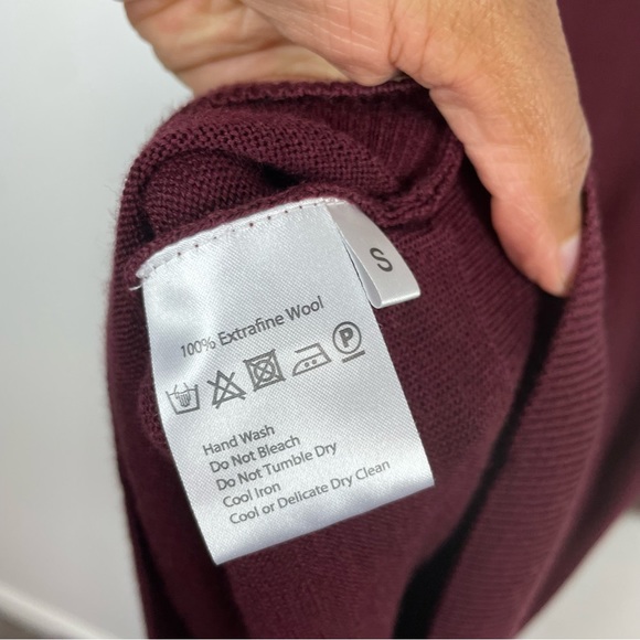 Celtic & Co. Slouchy Fine Knit Turtleneck Dress Damson Burgundy Size Small - Picture 7 of 9